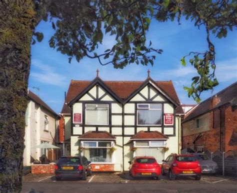 tudor lodge skegness|the tudor lodge hotel.